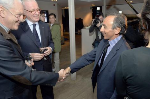 Eric Zemmour accueilli par Armand De Decker, bourgmestre d'Uccle au cercle patronal B19